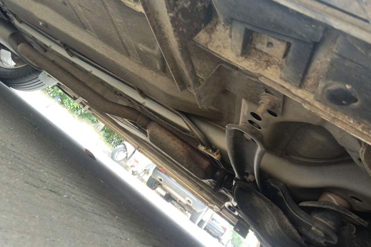Used Ford Kuga 2013 1.6L GTDi Two-Wheel-Drive Trend Model Chassis Front Right