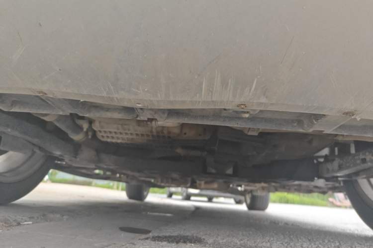 Used Ford Kuga 2013 1.6L GTDi Two-Wheel-Drive Trend Model Chassis Front