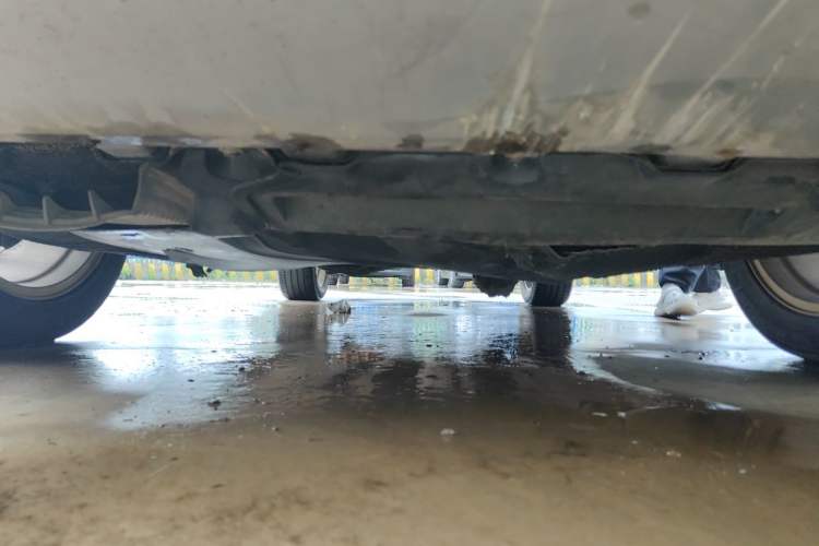 Used Ford Kuga 2013 1.6L GTDi Two-Wheel-Drive Comfort Model Chassis Front