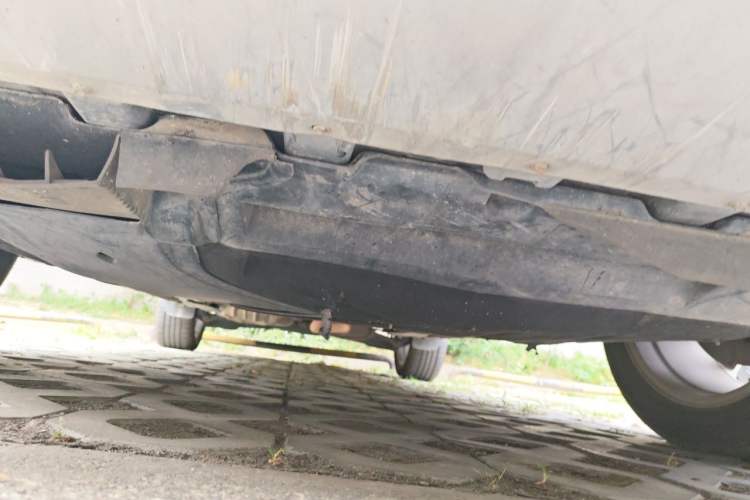 Used Ford Kuga 2013 2.0L GTDi Four-Wheel Drive Premium Model Chassis Front