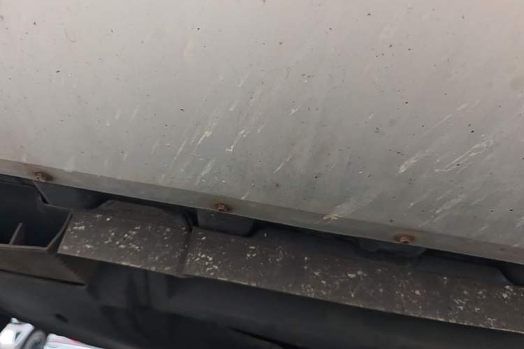 Used Ford Kuga 2013 2.0L GTDi Four-Wheel-Drive Sport Model Chassis Front
