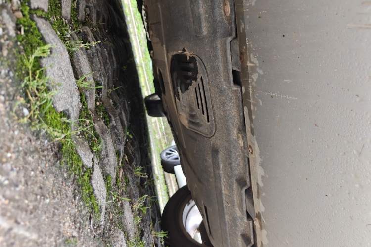Used Ford Kuga 2013 2.0L GTDi Four-Wheel Drive Premium Model Chassis Front