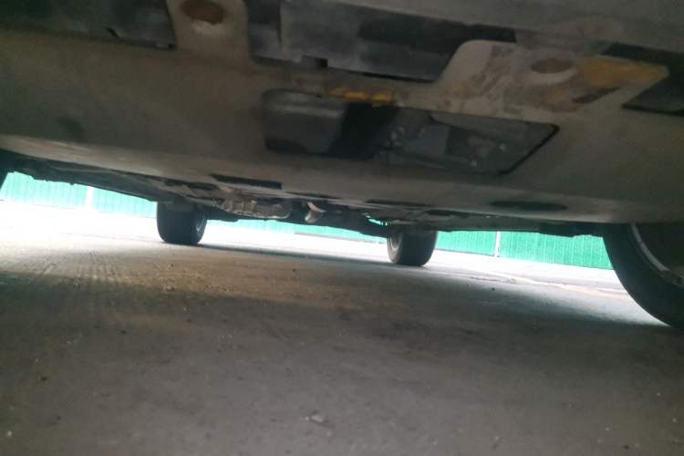 Used Ford Kuga 2013 2.0L GTDi Four-Wheel Drive Premium Model Chassis Front