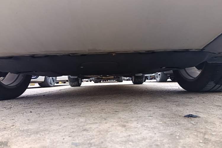 Used Ford Kuga 2013 1.6L GTDi Two-Wheel-Drive Comfort Model Chassis Front
