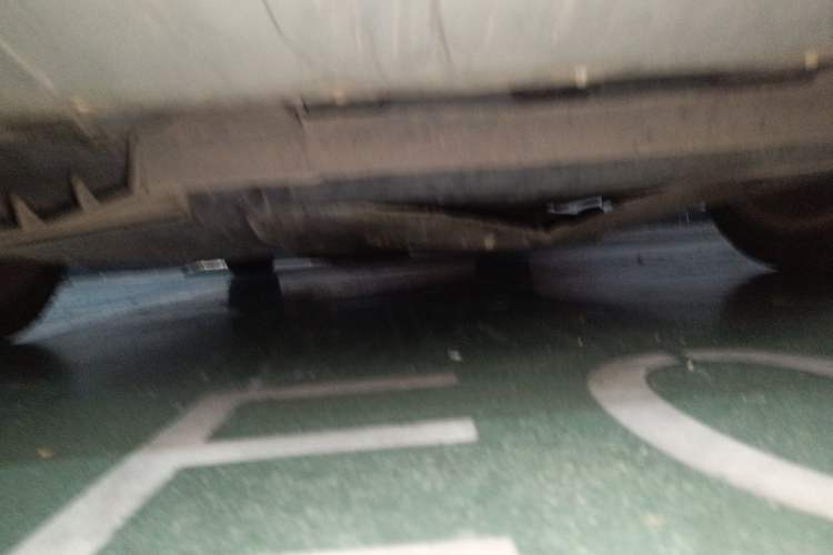 Used Ford Kuga 2013 1.6L GTDi Two-Wheel-Drive Trend Model Chassis Front