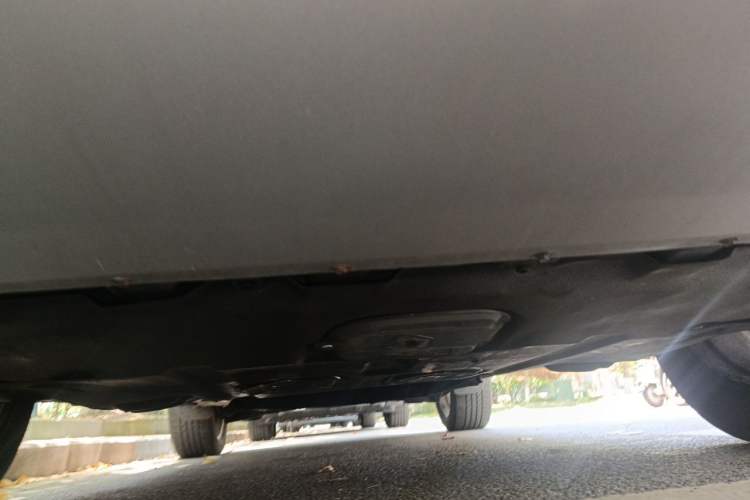 Used Ford Kuga 2013 1.6L GTDi Two-Wheel-Drive Trend Model Chassis Front