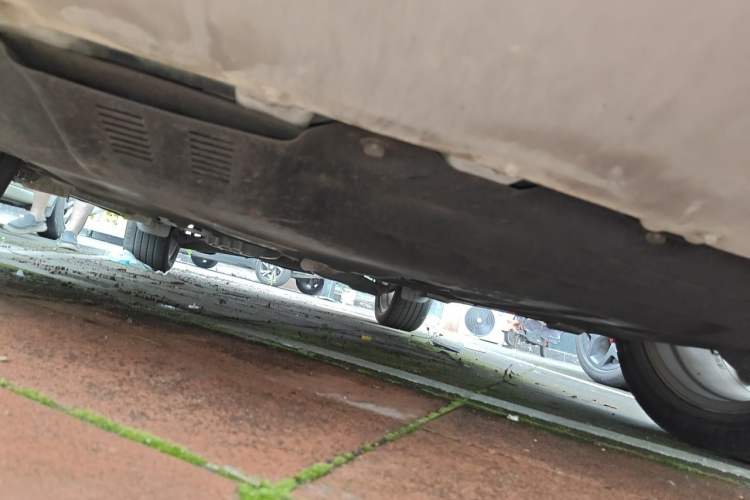 Used Ford Kuga 2013 2.0L GTDi Four-Wheel Drive Premium Model Chassis Front