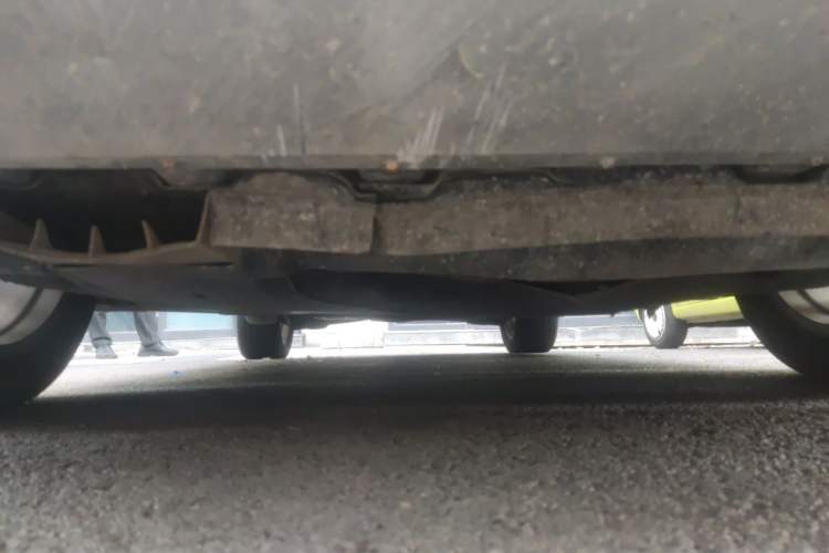 Used Ford Kuga 2013 1.6L GTDi Two-Wheel-Drive Comfort Model Chassis Front