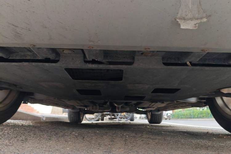 Used Ford Kuga 2013 1.6L GTDi 4x4 Elite Model Chassis Front
