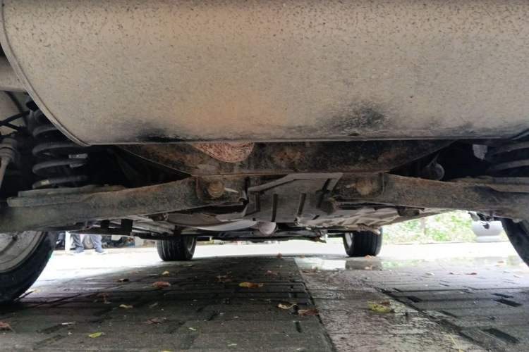 Used Ford Kuga 2013 1.6L GTDi Two-Wheel-Drive Trend Model Chassis Rear