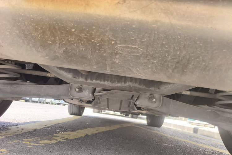 Used Ford Kuga 2013 2.0L GTDi Four-Wheel-Drive Elite Model Chassis Rear
