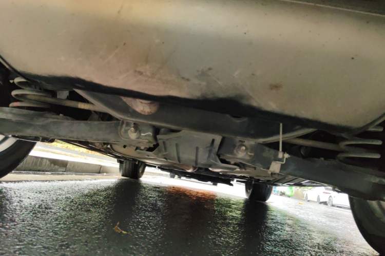 Used Ford Kuga 2013 2.0L GTDi Four-Wheel-Drive Sport Model Chassis Rear