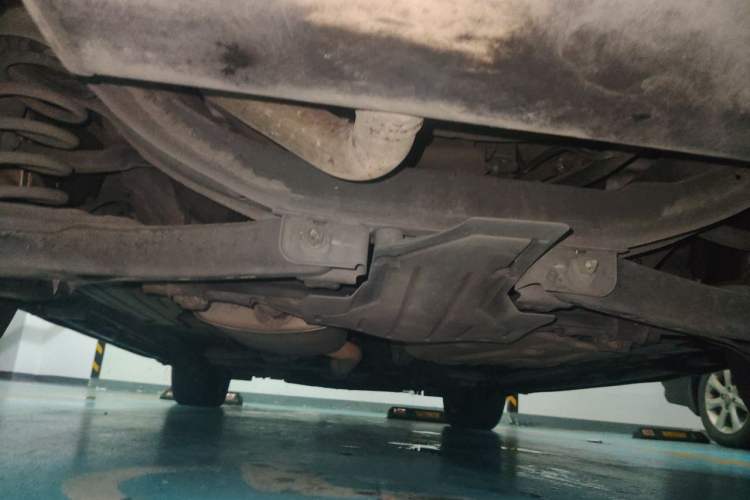 Used Ford Kuga 2013 1.6L GTDi Two-Wheel-Drive Trend Model Chassis Rear