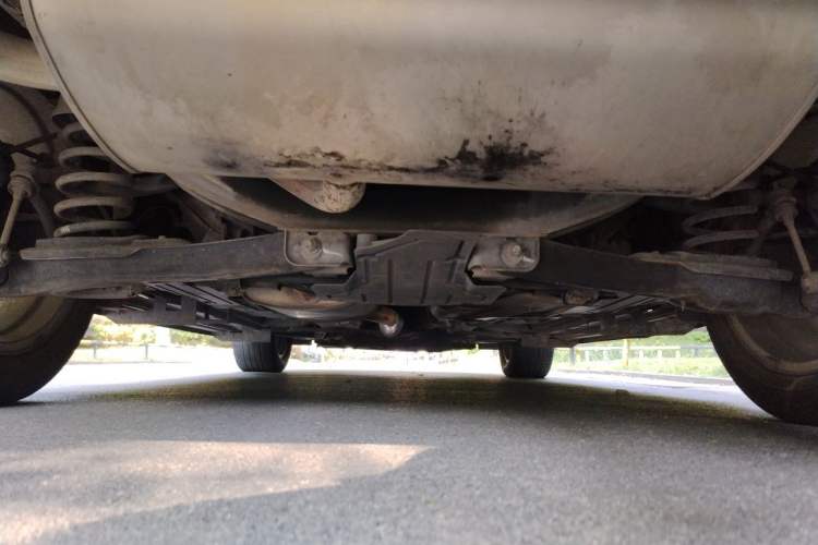 Used Ford Kuga 2013 1.6L GTDi Two-Wheel-Drive Trend Model Chassis Rear