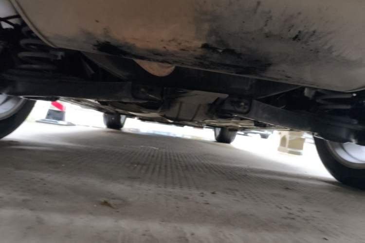 Used Ford Kuga 2013 1.6L GTDi Two-Wheel-Drive Trend Model Chassis Rear