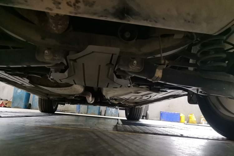 Used Ford Kuga 2013 2.0L GTDi Four-Wheel Drive Premium Model Chassis Rear