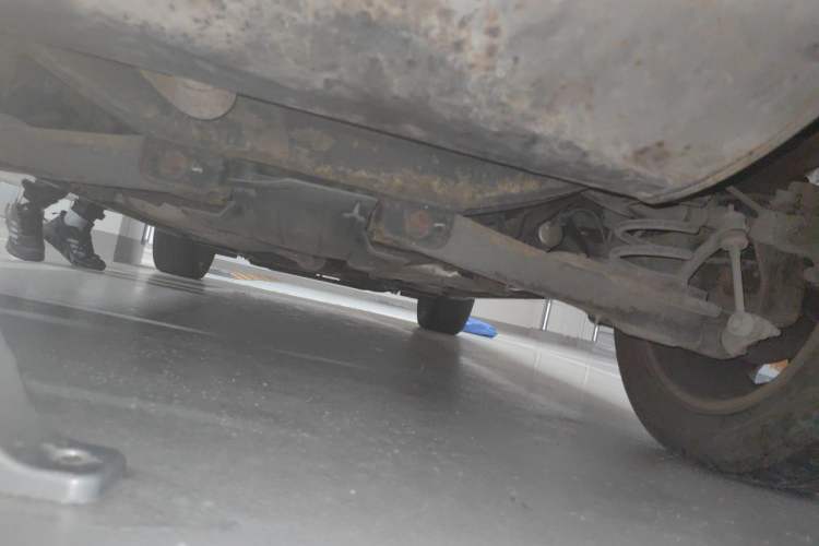 Used Ford Kuga 2013 1.6L GTDi Two-Wheel-Drive Trend Model Chassis Rear