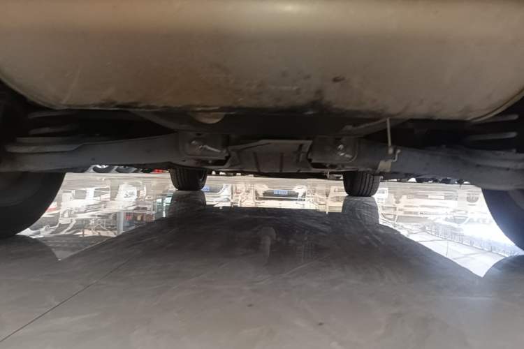 Used Ford Kuga 2013 2.0L GTDi Four-Wheel-Drive Sport Model Chassis Rear
