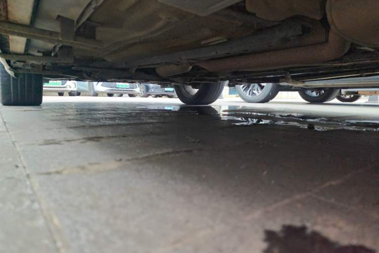Used Ford Kuga 2013 1.6L GTDi Two-Wheel-Drive Comfort Model Chassis Rear Left