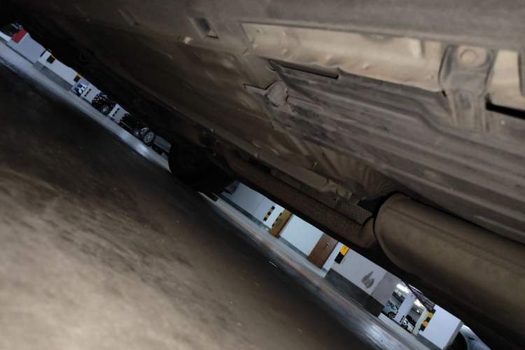 Used Ford Kuga 2013 2.0L GTDi Four-Wheel Drive Premium Model Chassis Rear Left