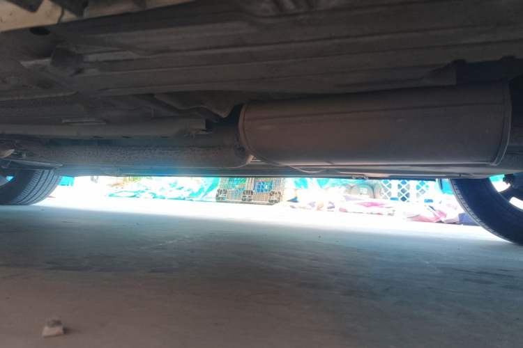 Used Ford Kuga 2013 2.0L GTDi Four-Wheel-Drive Sport Model Chassis Rear Left