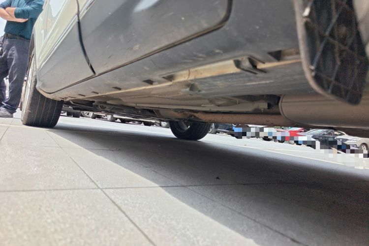 Used Ford Kuga 2013 2.0L GTDi Four-Wheel-Drive Sport Model Chassis Rear Left