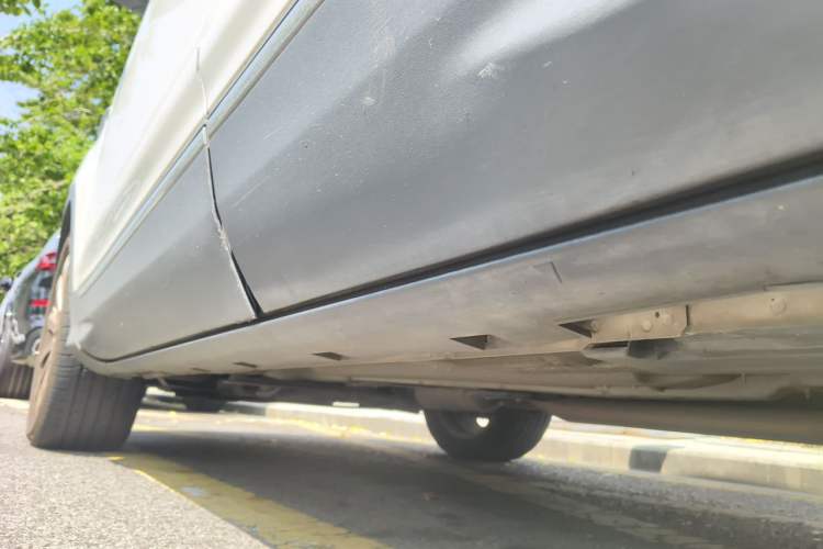 Used Ford Kuga 2013 2.0L GTDi Four-Wheel-Drive Elite Model Chassis Rear Left
