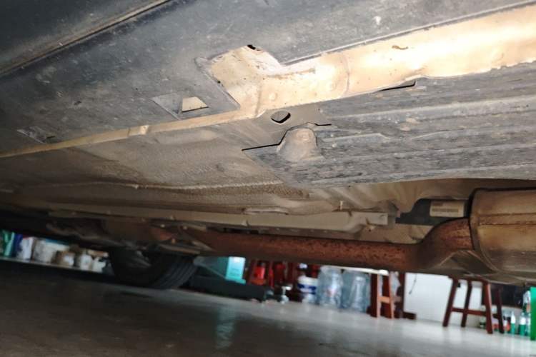 Used Ford Kuga 2013 2.0L GTDi Four-Wheel-Drive Elite Model Chassis Rear Left
