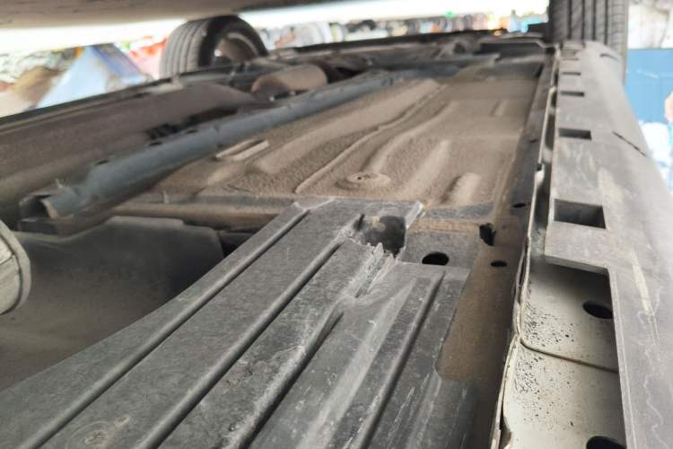 Used Ford Kuga 2013 2.0L GTDi Four-Wheel Drive Premium Model Chassis Rear Left