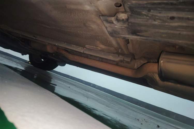 Used Ford Kuga 2013 1.6L GTDi Two-Wheel-Drive Trend Model Chassis Rear Left