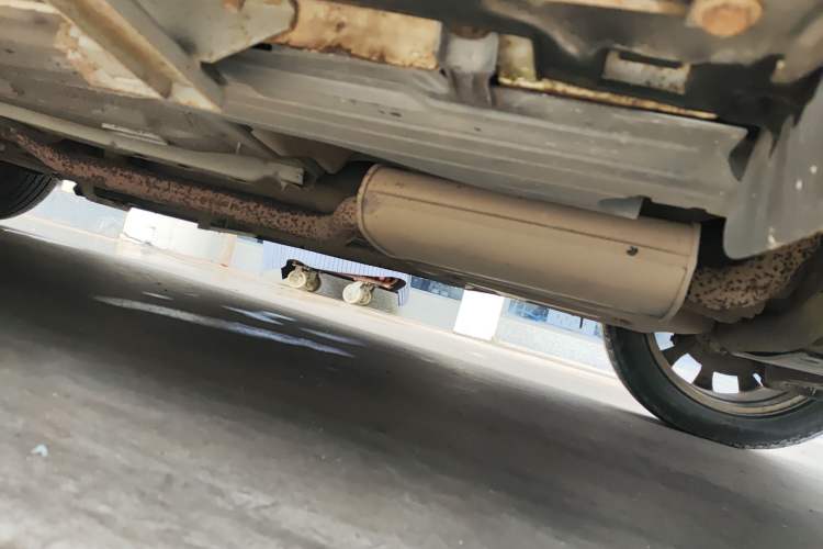 Used Ford Kuga 2013 2.0L GTDi Four-Wheel-Drive Sport Model Chassis Rear Left