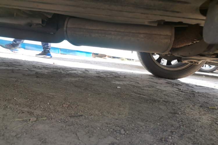 Used Ford Kuga 2013 1.6L GTDi Two-Wheel-Drive Trend Model Chassis Rear Left
