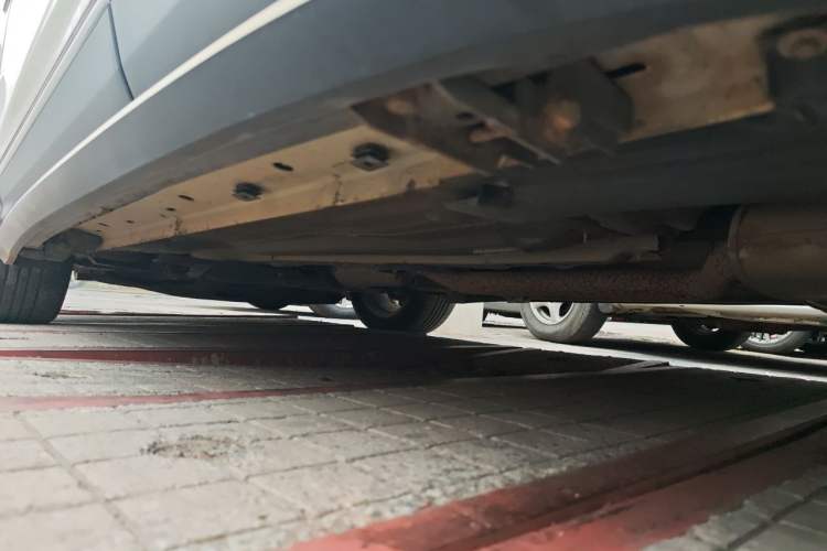 Used Ford Kuga 2013 2.0L GTDi Four-Wheel Drive Premium Model Chassis Rear Left