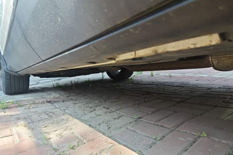 Used Ford Kuga 2013 1.6L GTDi Two-Wheel-Drive Trend Model Chassis Rear Left