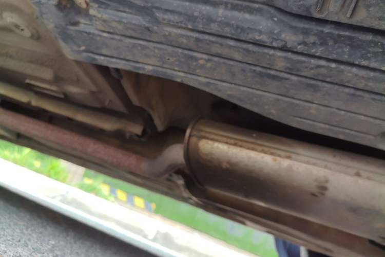 Used Ford Kuga 2013 1.6L GTDi Two-Wheel-Drive Trend Model Chassis Rear Left
