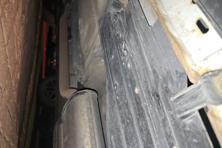 Used Ford Kuga 2013 2.0L GTDi Four-Wheel-Drive Sport Model Chassis Rear Left