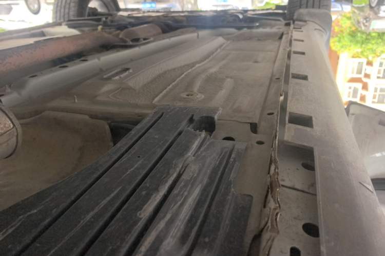 Used Ford Kuga 2013 1.6L GTDi 4x4 Elite Model Chassis Rear Left