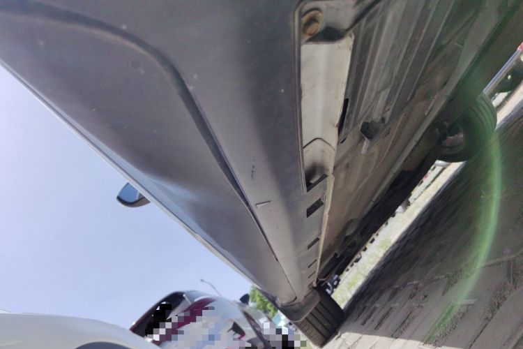 Used Ford Kuga 2013 1.6L GTDi Two-Wheel-Drive Trend Model Chassis Rear Left
