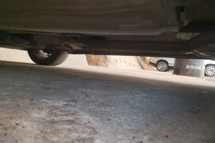 Used Ford Kuga 2013 2.0L GTDi Four-Wheel Drive Premium Model Chassis Rear Left