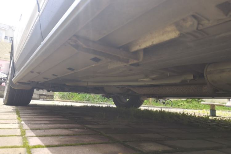 Used Ford Kuga 2013 2.0L GTDi Four-Wheel-Drive Sport Model Chassis Rear Left