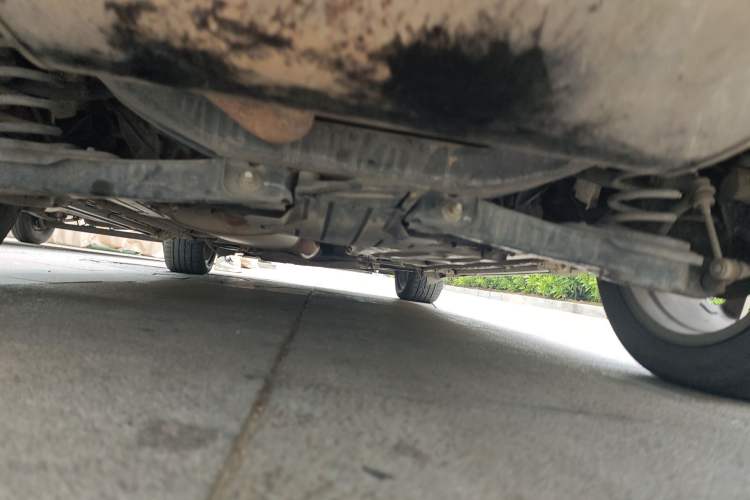 Used Ford Kuga 2013 1.6L GTDi Two-Wheel-Drive Comfort Model Chassis Rear