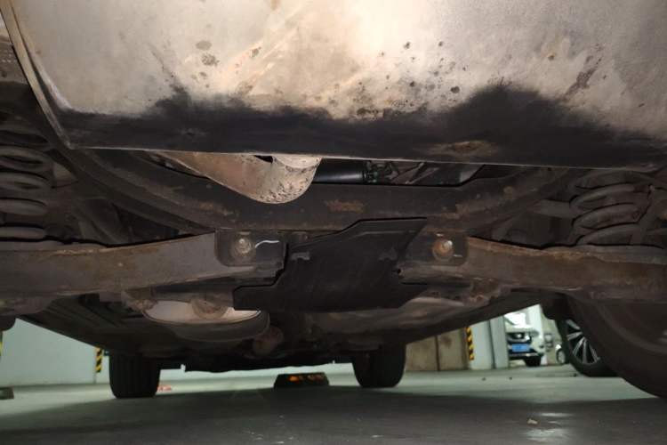 Used Ford Kuga 2013 1.6L GTDi Two-Wheel-Drive Trend Model Chassis Rear
