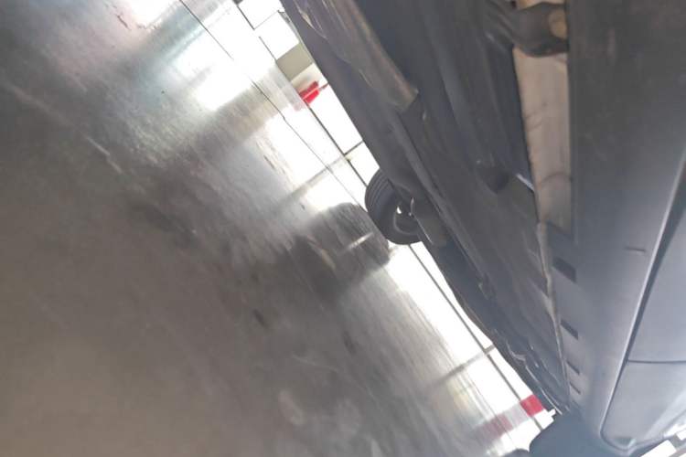 Used Ford Kuga 2013 1.6L GTDi Two-Wheel-Drive Comfort Model Chassis Rear Right