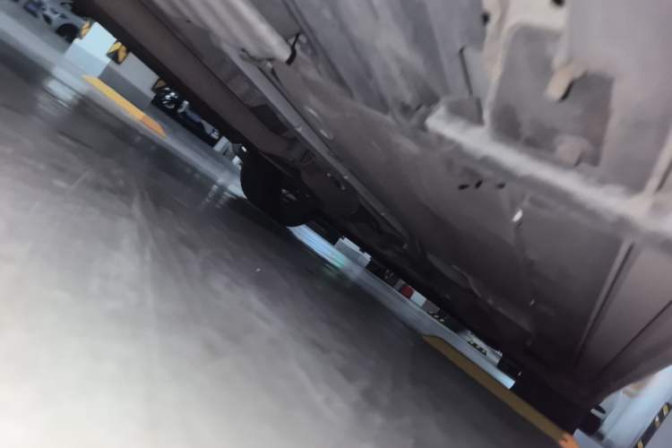 Used Ford Kuga 2013 2.0L GTDi Four-Wheel Drive Premium Model Chassis Rear Right