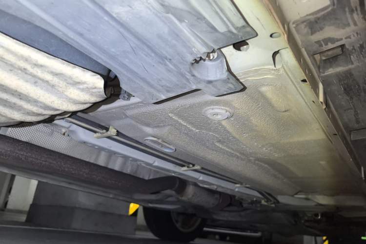 Used Ford Kuga 2013 1.6L GTDi Two-Wheel-Drive Comfort Model Chassis Rear Right