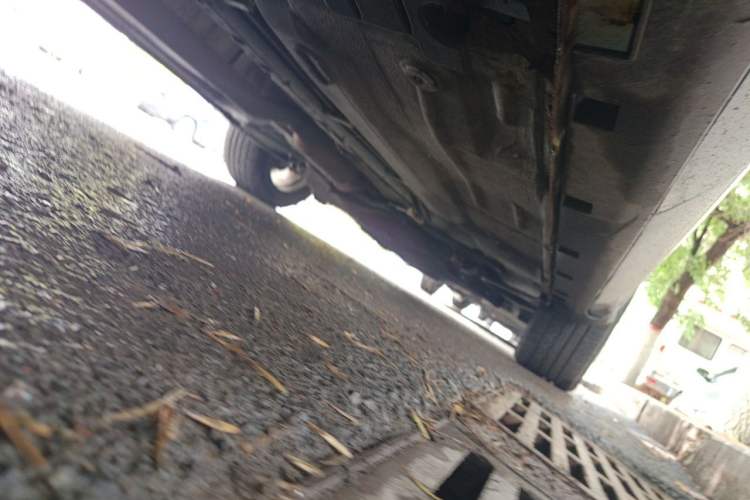 Used Ford Kuga 2013 1.6L GTDi Two-Wheel-Drive Comfort Model Chassis Rear Right