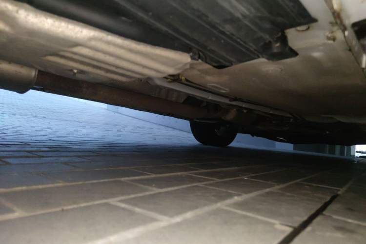 Used Ford Kuga 2013 2.0L GTDi Four-Wheel-Drive Sport Model Chassis Rear Right