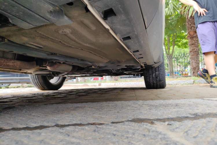 Used Ford Kuga 2013 2.0L GTDi Four-Wheel-Drive Elite Model Chassis Rear Right