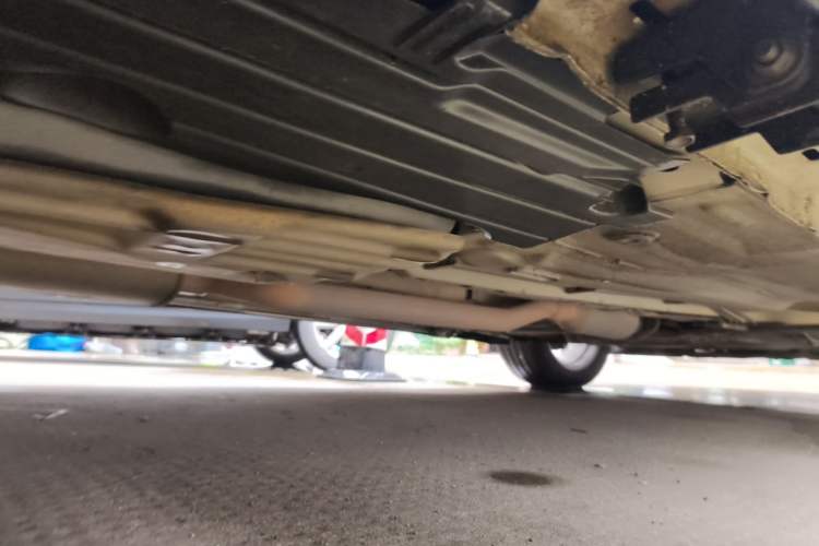 Used Ford Kuga 2013 1.6L GTDi Two-Wheel-Drive Trend Model Chassis Rear Right