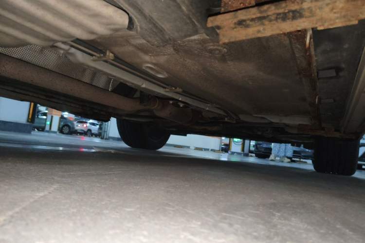 Used Ford Kuga 2013 2.0L GTDi Four-Wheel Drive Premium Model Chassis Rear Right